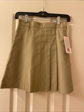 Girls' Pleated Skort in Olive Green